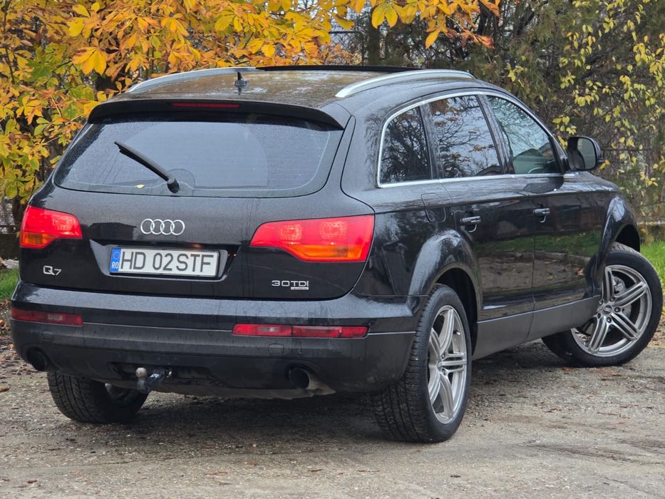 Audi Q7 3.0D Quattro *Panorama *Perne Aer *7Locuri *Carlig 3.5T *Full