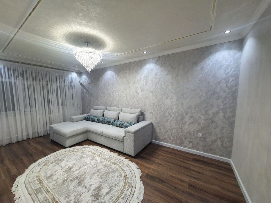 Срочно Продаётся Юнусабад Шахристанская  3/3/4 Кирпичный дом