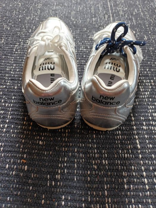 Miu Miu x New Balance кецове