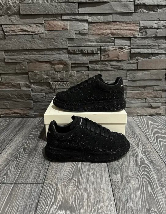 Adidasi Alexander Mcqueen unisex toate marimile pe stoc