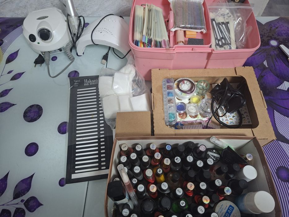 Продам маникюрный набор