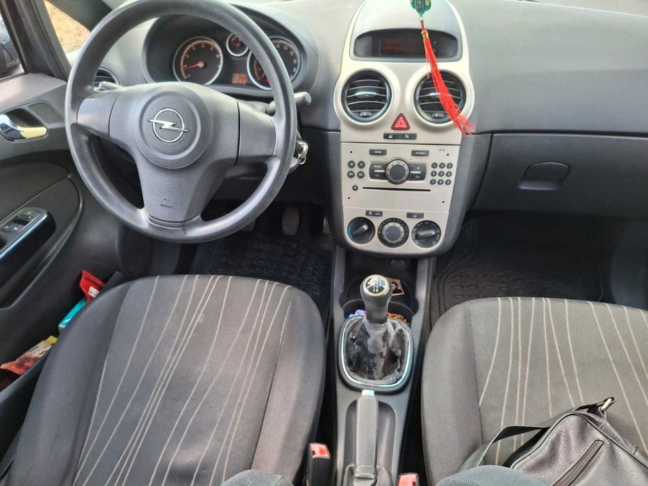 Opel Corsa 1.2 Benzina
