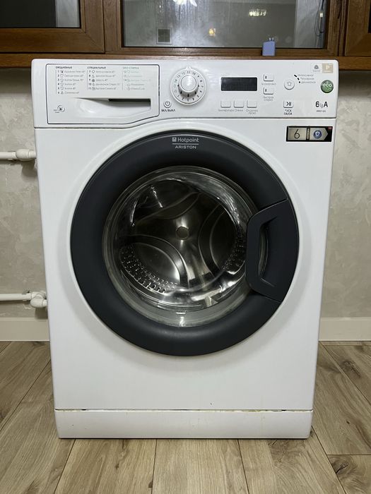 Стиральная машина Hotpoint Ariston