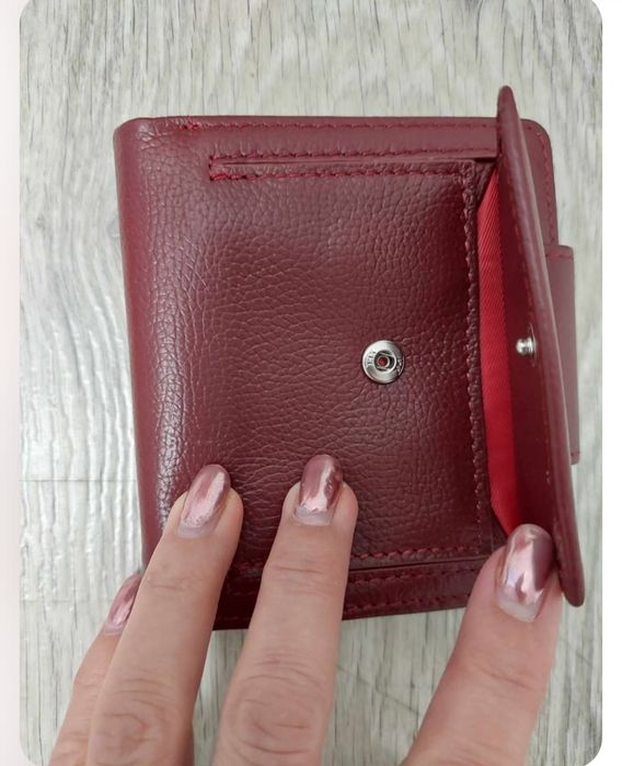 Дамско портмоне,ново