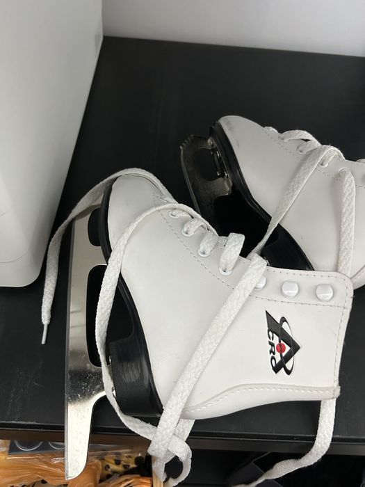 Коньки детские размер 28