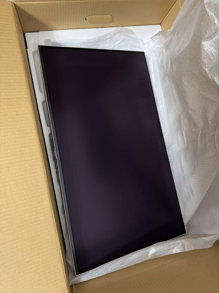 Monitor Samsung Oled 4k G8 G80SD 32 inch 240hz 2024