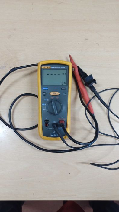 Fluke 1503   тестер