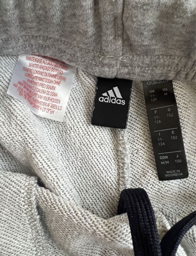 Къси Гащи Adidas юношески