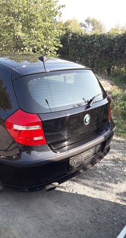 BMW E87 ,2007 г. , 118 Дизел на части