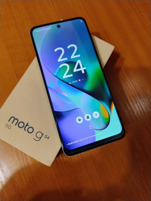 Телефон Motorola G54