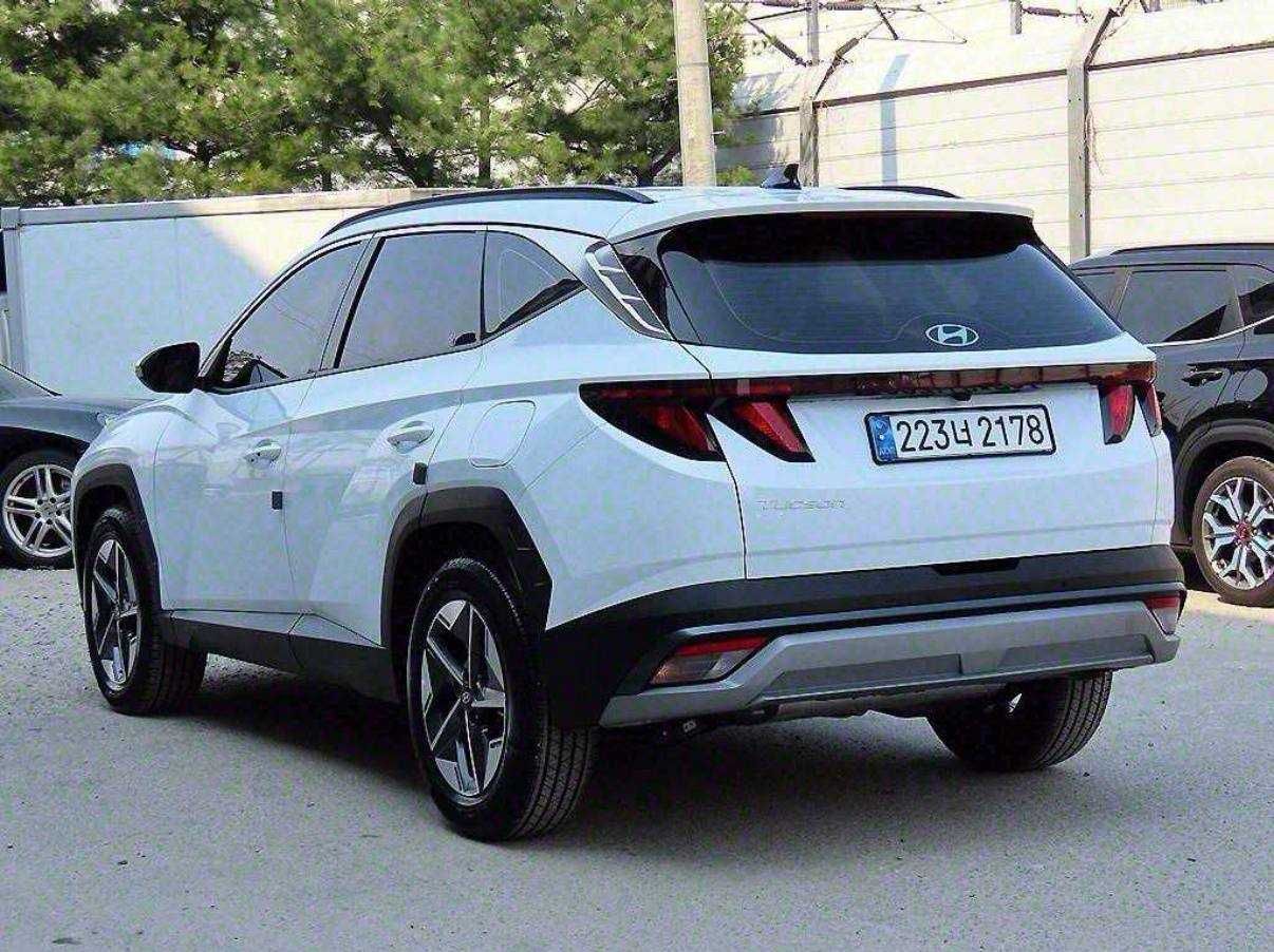 Hyundai The New Tucson Hybrid (NX4) HEV 1.6 2WD Premium