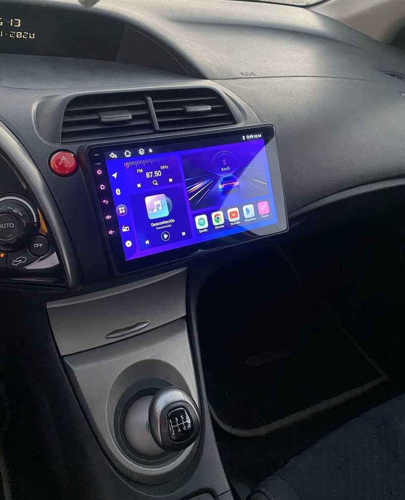 Honda Civic мултимедия GPS навигация
