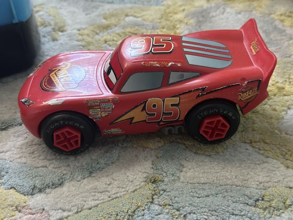 Играчки Disney Cars и други