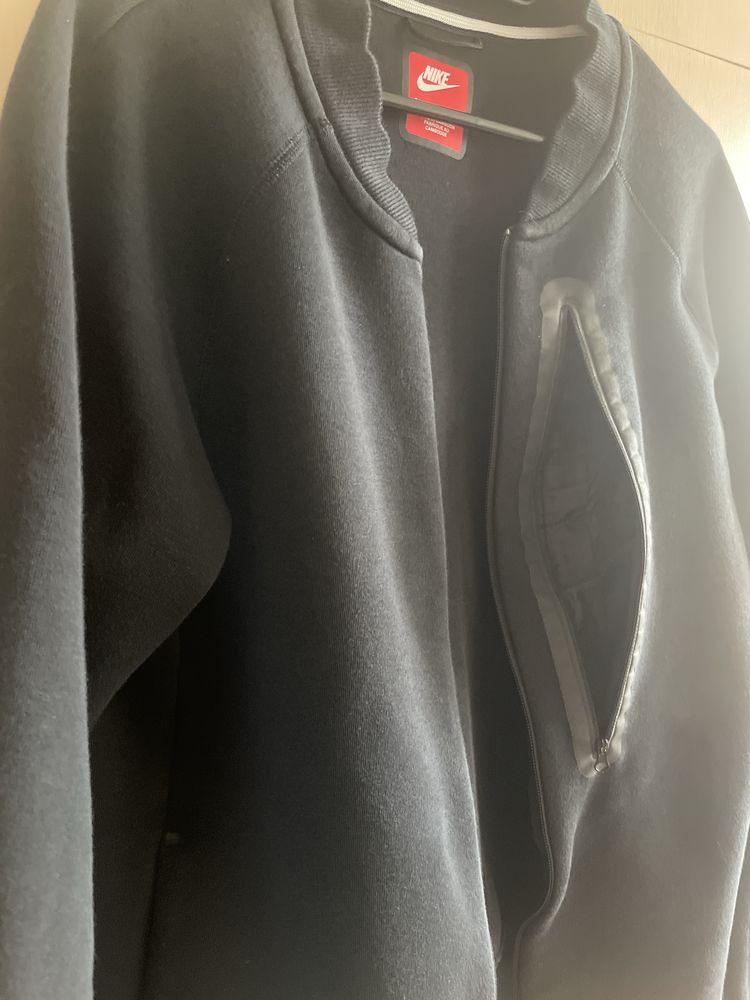 Nike tech fleece блуза С размер може и бартер