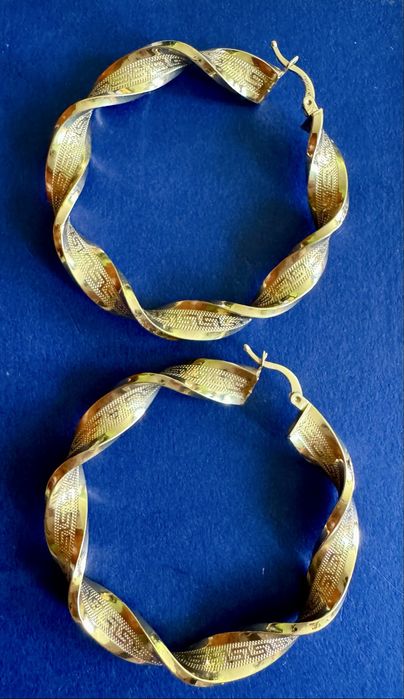 Златни обеци халки