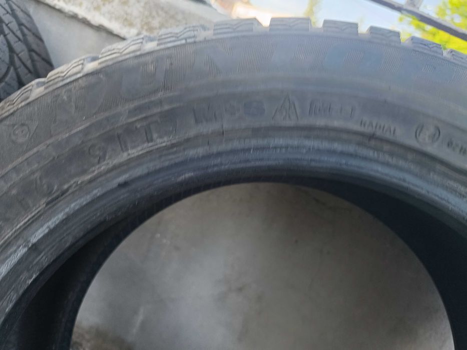Продавам гуми 205/55 R16 – 1 нова зимна и 2 използвани летни