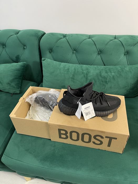 Adidasi Yeezy calitate Premium