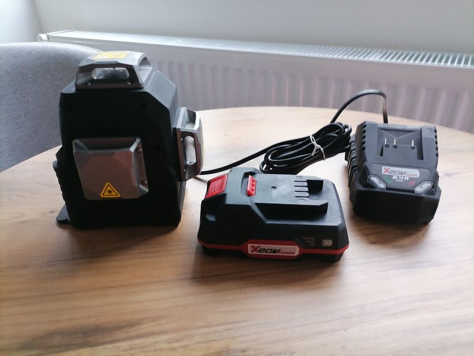 Nivela laser Parkside Performance