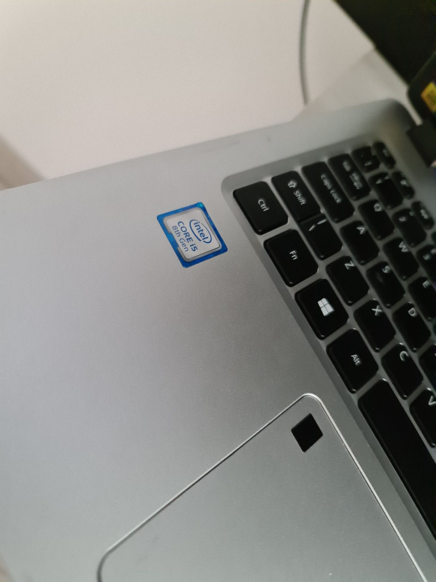 Laptop Acer i5 8th