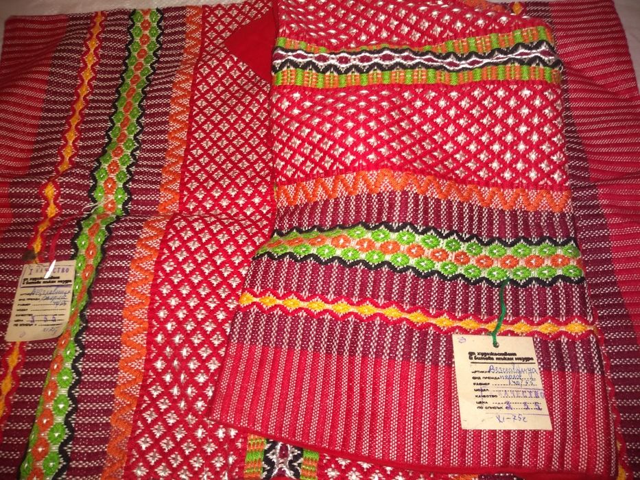 2 бр. калъфки за възглавници . Нови . Соц .период .