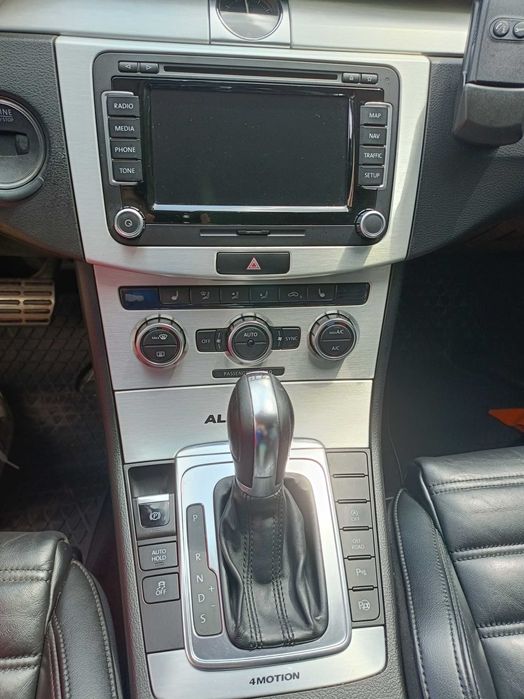 Volkswagen Passat B7 Alltrack 2.0 TDI 4x4 170 CP