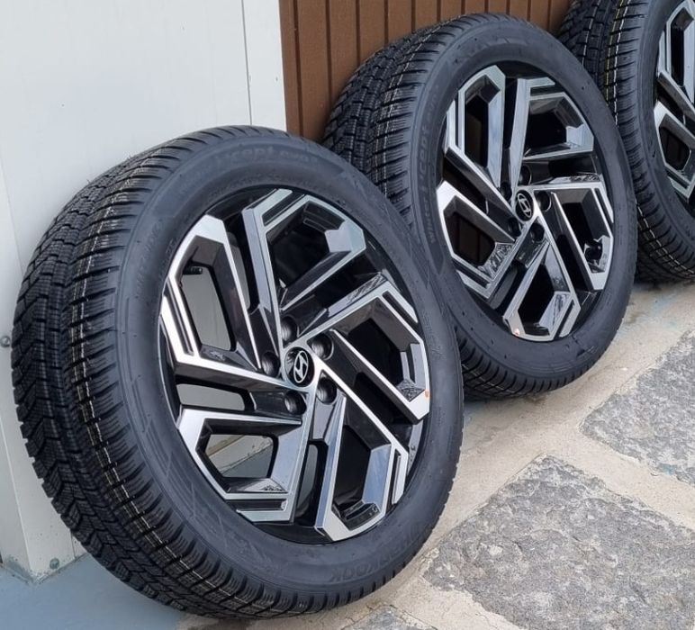 Hyundai Tucson 215CP Hybrid 4WD 6AT Luxury + set roti iarnă aliaj