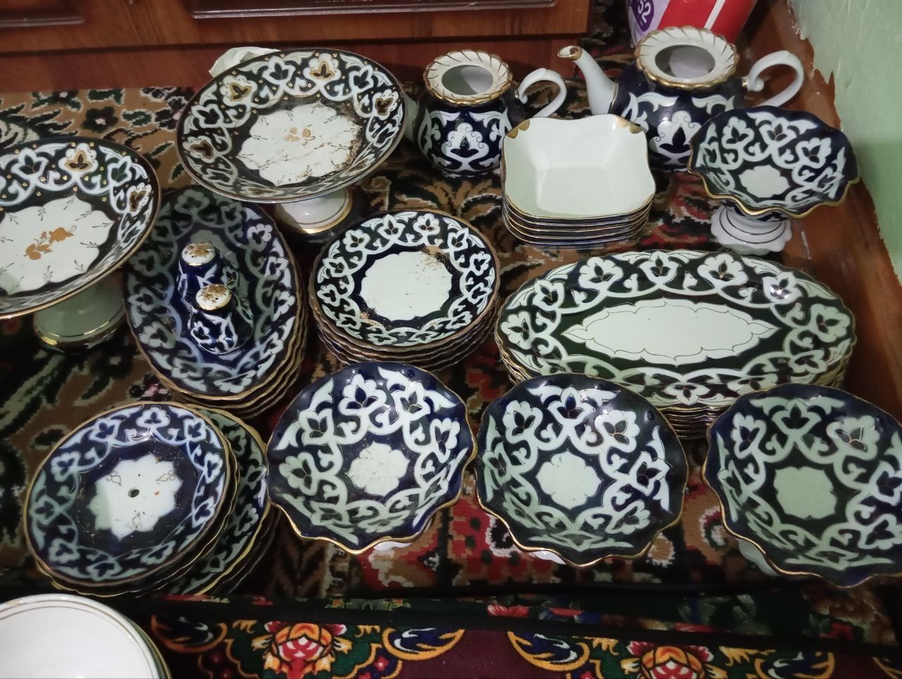 Idishla sotiladi xolati yaxshi