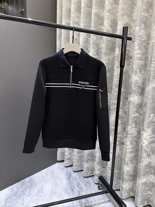 Bluza Prada , calitate premium , pe comanda , noua , M