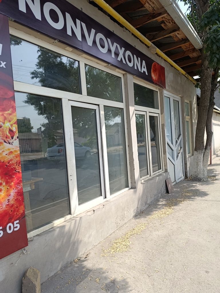 Яшнобод тумани М Ашрафийда уй новой хона сотиладии