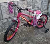 Bicicleta Cube copii 3-5 ani roti 16" fete/fetite