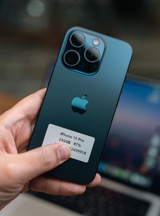 iPhone 15 Pro 256gb Blue Titanium