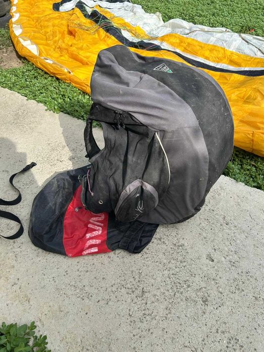 Parapantă cu accesorii