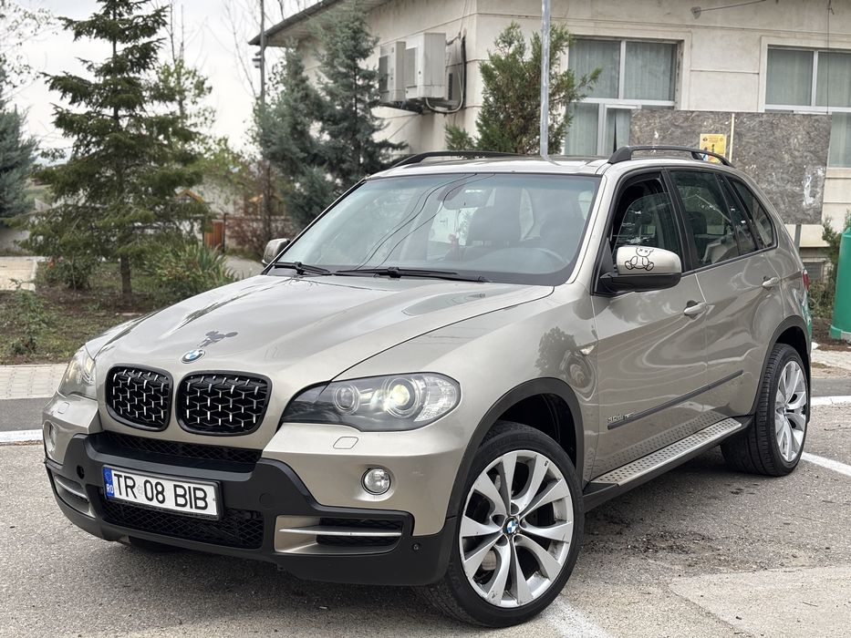 Vand bmw X5 3.0 diesel An 2008 7 locuri