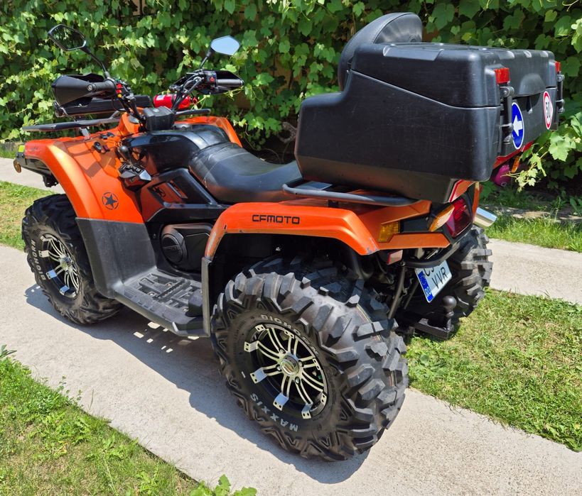 Vând ATV CF moto