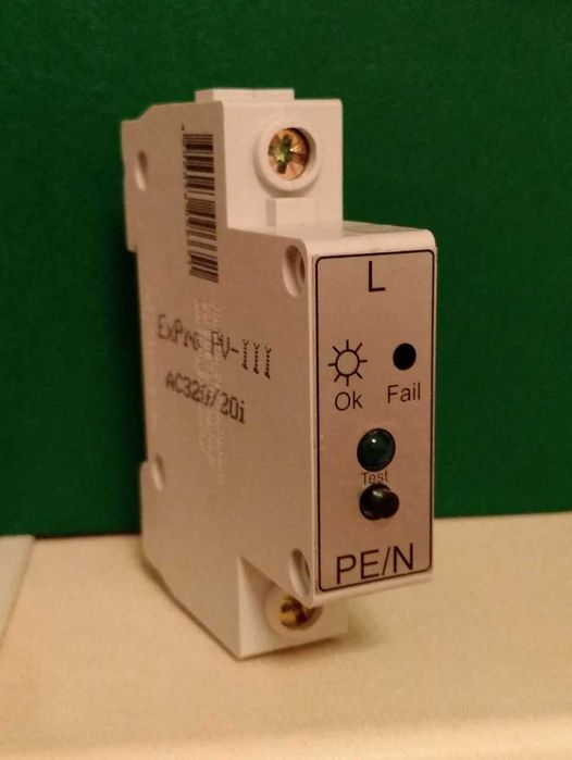 Устройство защиты от импульсных перенапряжений УЗИП