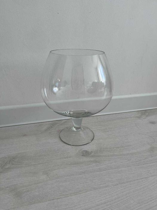 Аквариум - бокал - фужер, высота около 30 см, диаметр около 25 см