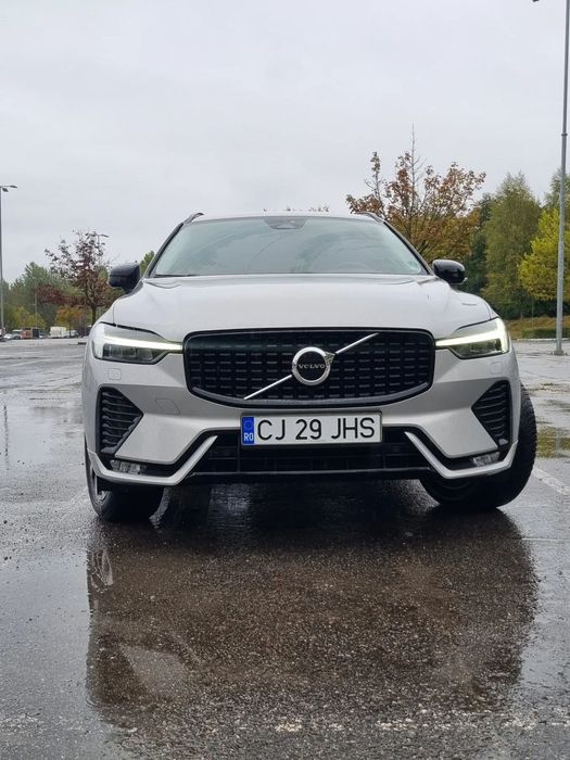 Volvo XC 60 31.150 € plus tva Volvo xc60 B4 MHEV R-design Geartronic