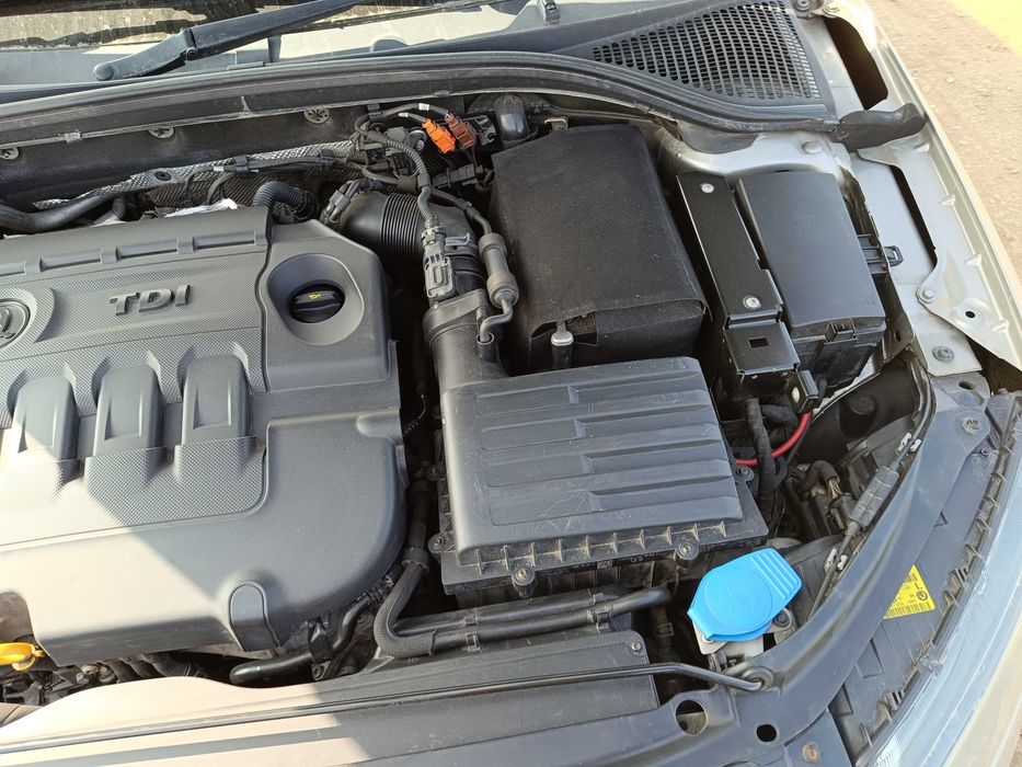 Capac motor Skoda Octavia Superb Fabia Rapid 1.6 2.0 diesel impecabil