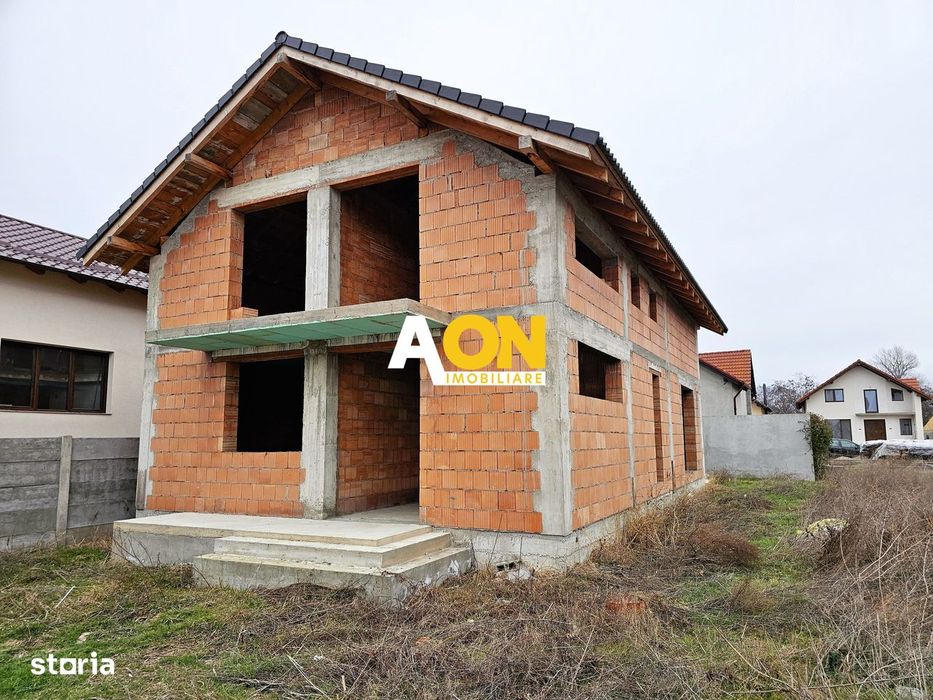 OFERTA! Casa la rosu, P+1, 300 mp teren, cu utilitati, Lancram