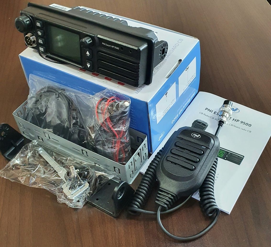 Statie radio CB - PNI HP9500 (30W)*12/24V,ASQ,VOX (produs Nou)