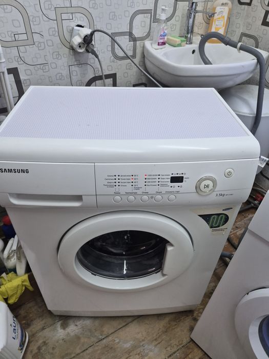 Продам стиральную машину