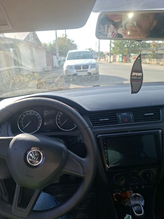 Masina Skoda rapid