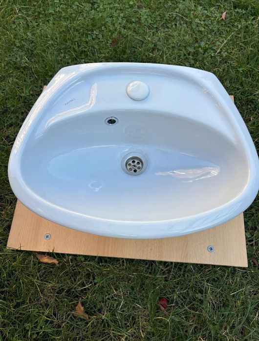 Мивка за баня или кухня