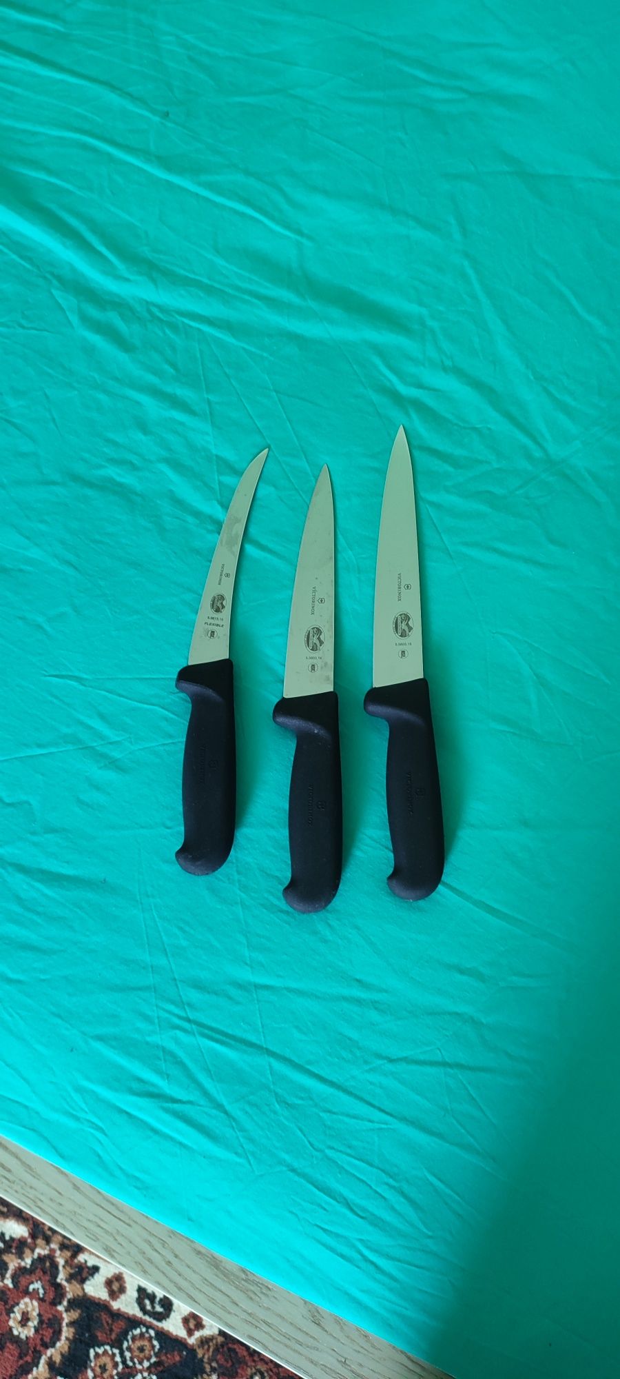 Cuțite Victor Inox