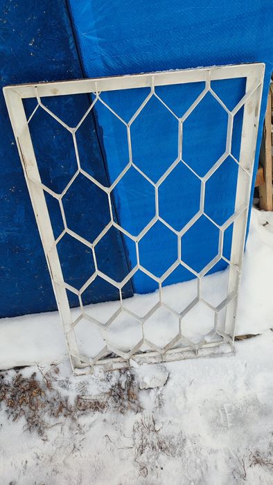 Продам решетки на окна