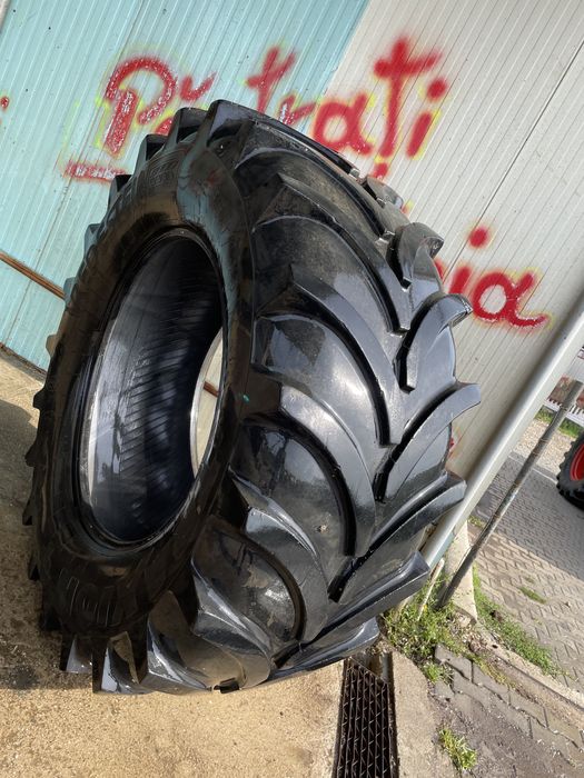 Vand cauciuc 650 65 r 38