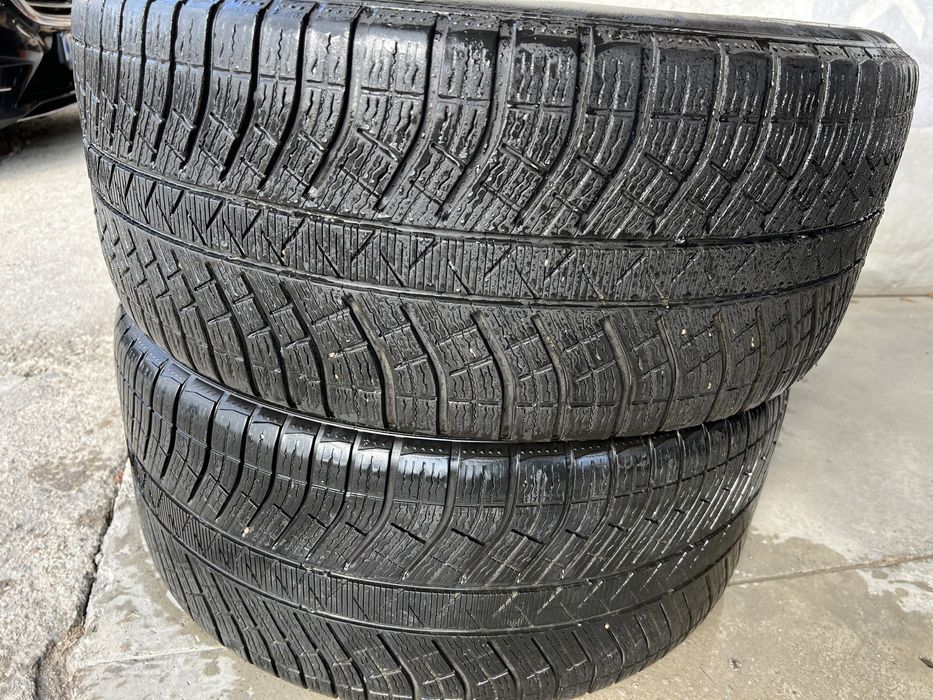 Гуми BMW X 5'6 спорт пакет 275.45.20,305.40.20