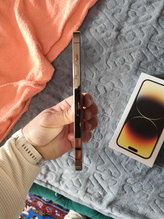 Iphone 14 Pro Max Gold