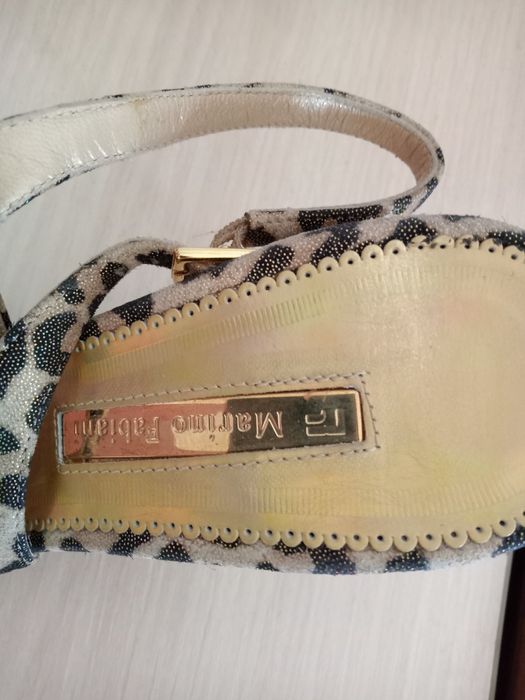 Продам туфли женские