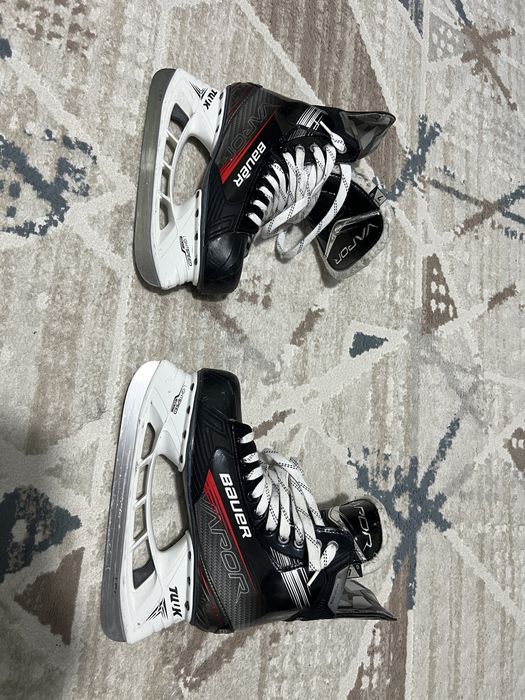 Коньки Bauer Select размер 7 D